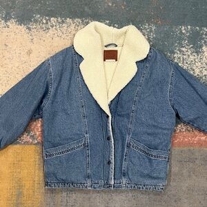 Levi's Blue Jean Jacket with Cream Sherpa Lining